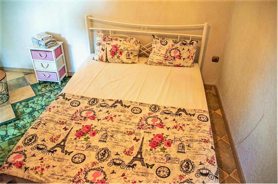 Sea View Center Apartment *